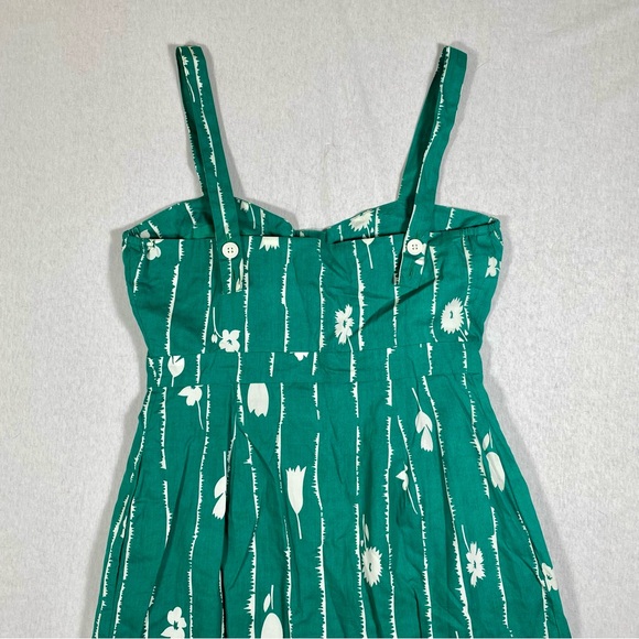 Emily and Fin Green Floral Button-Down Dress, sweetheart neckline, size M - Picture 5 of 7